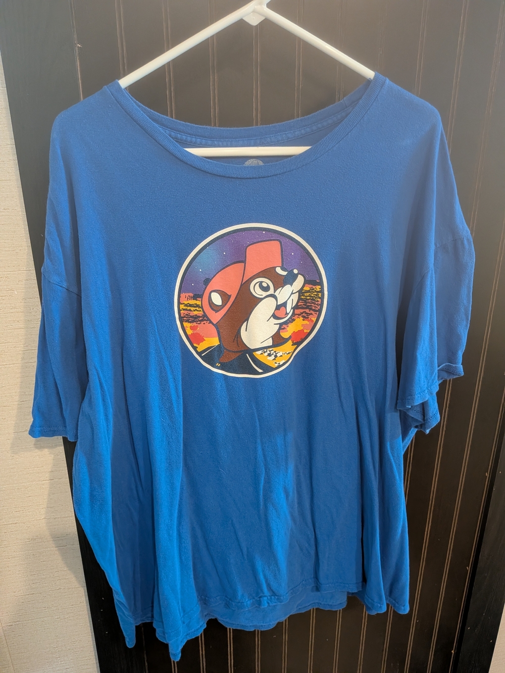 Buc-Ee's Blue Graphic T-Shirt